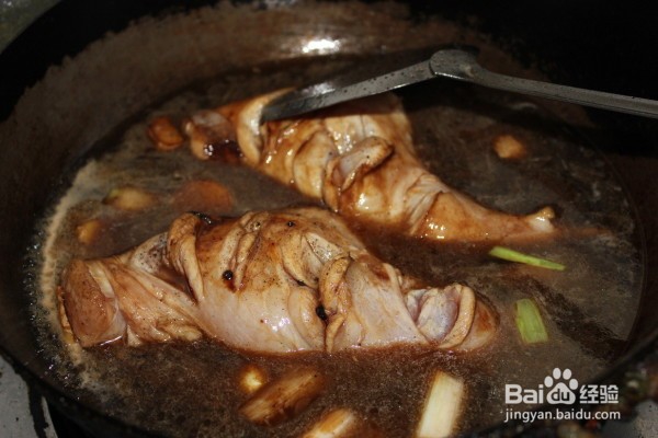 蘑菇炖兔腿的做法