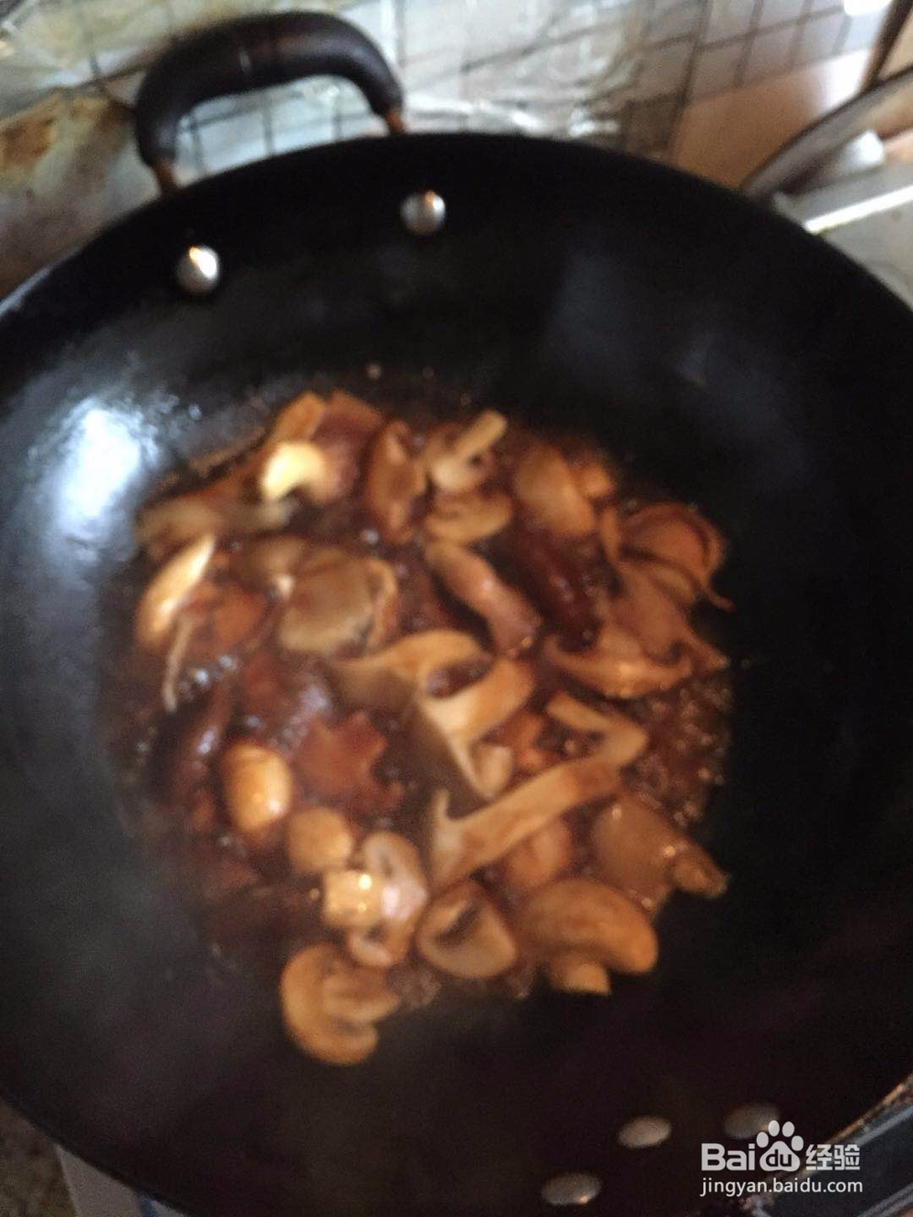 蘑菇青椒怎么做