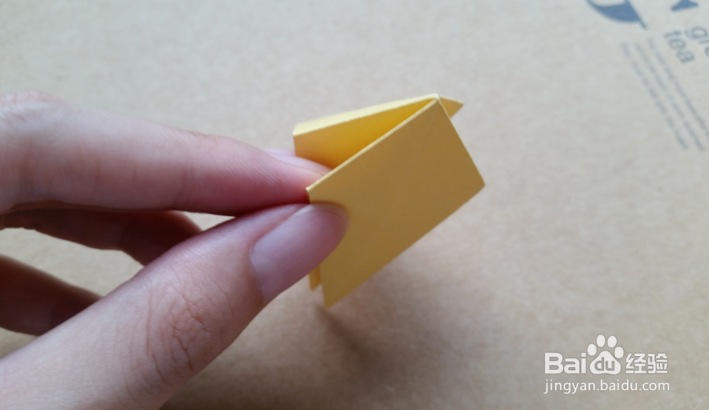 手工折纸之如何折千纸鹤