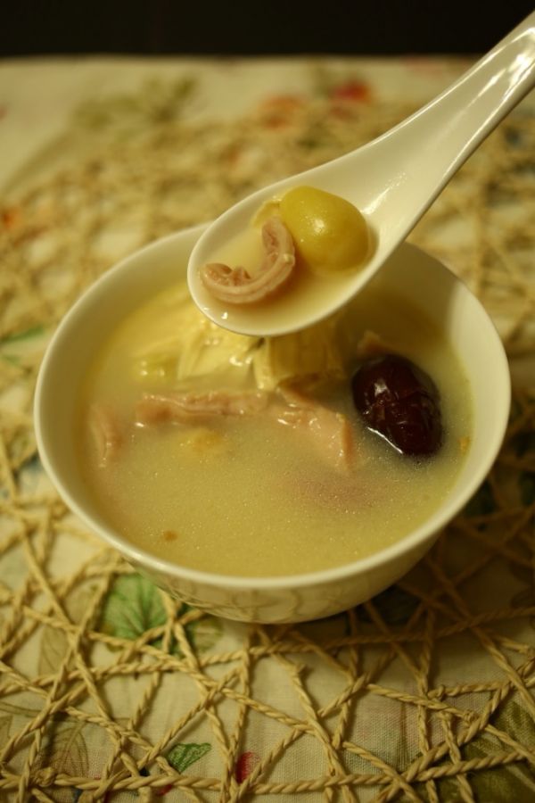 白果腐竹猪肚汤