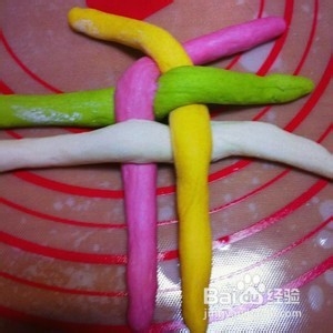 五彩绣球馒头的做法