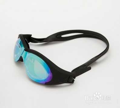 在野外游泳时每个人都必备的一些安全常识