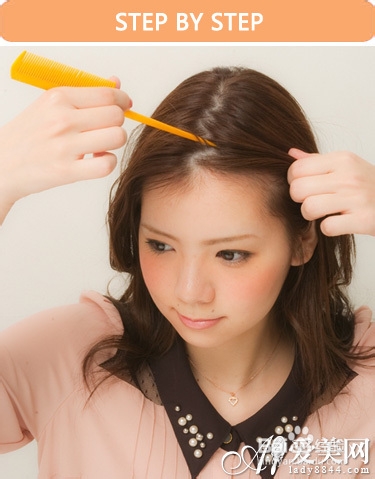 简单编发改造刘海 扎出甜美新感觉