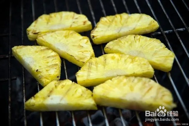 如何优雅地杀一只菠萝？