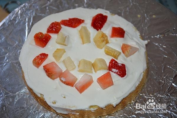 如何制作草莓奶油生日蛋糕(超详细)