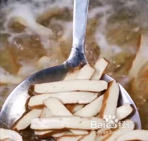 韭菜香干炒五花肉的做法