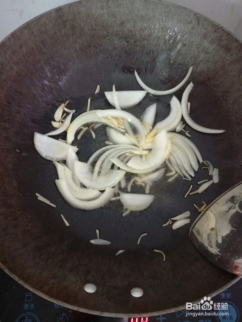 如何制作美味的香干炒肉