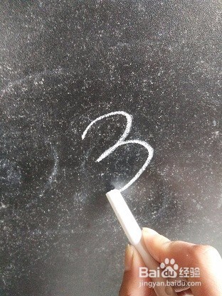 漂亮小鸭子的粉笔画