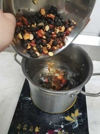 制作酸梅汤(好喝)