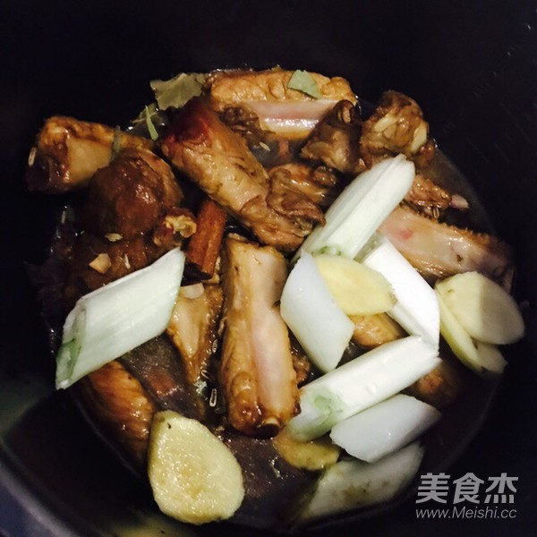 糖醋排骨的做法