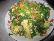 菠菜炒鸡蛋