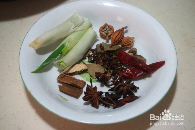 家常炖牛肉的做法