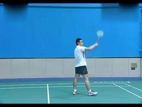 如何练好羽毛球反手技术