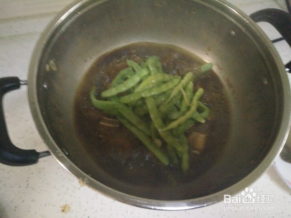 美味排骨炖豆角的做法
