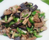 如何做出好吃美味的家常菜:青椒炒鸡杂