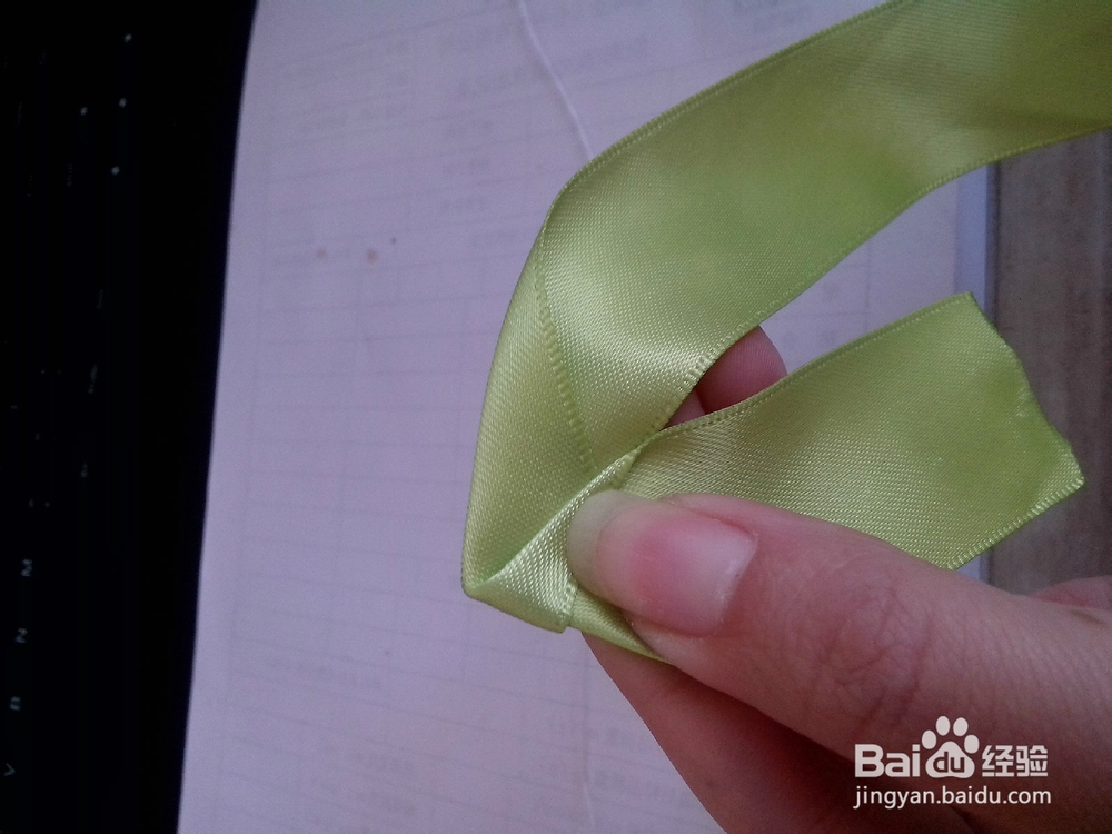 丝带玫瑰花的制作