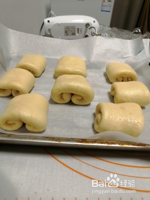 牛奶面包卷的做法