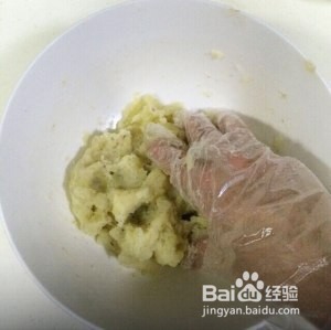 一口一个的黄金虾球