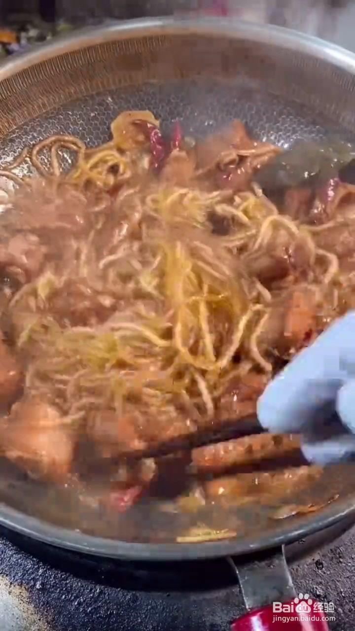 排骨炖粉条如何制作非常好吃