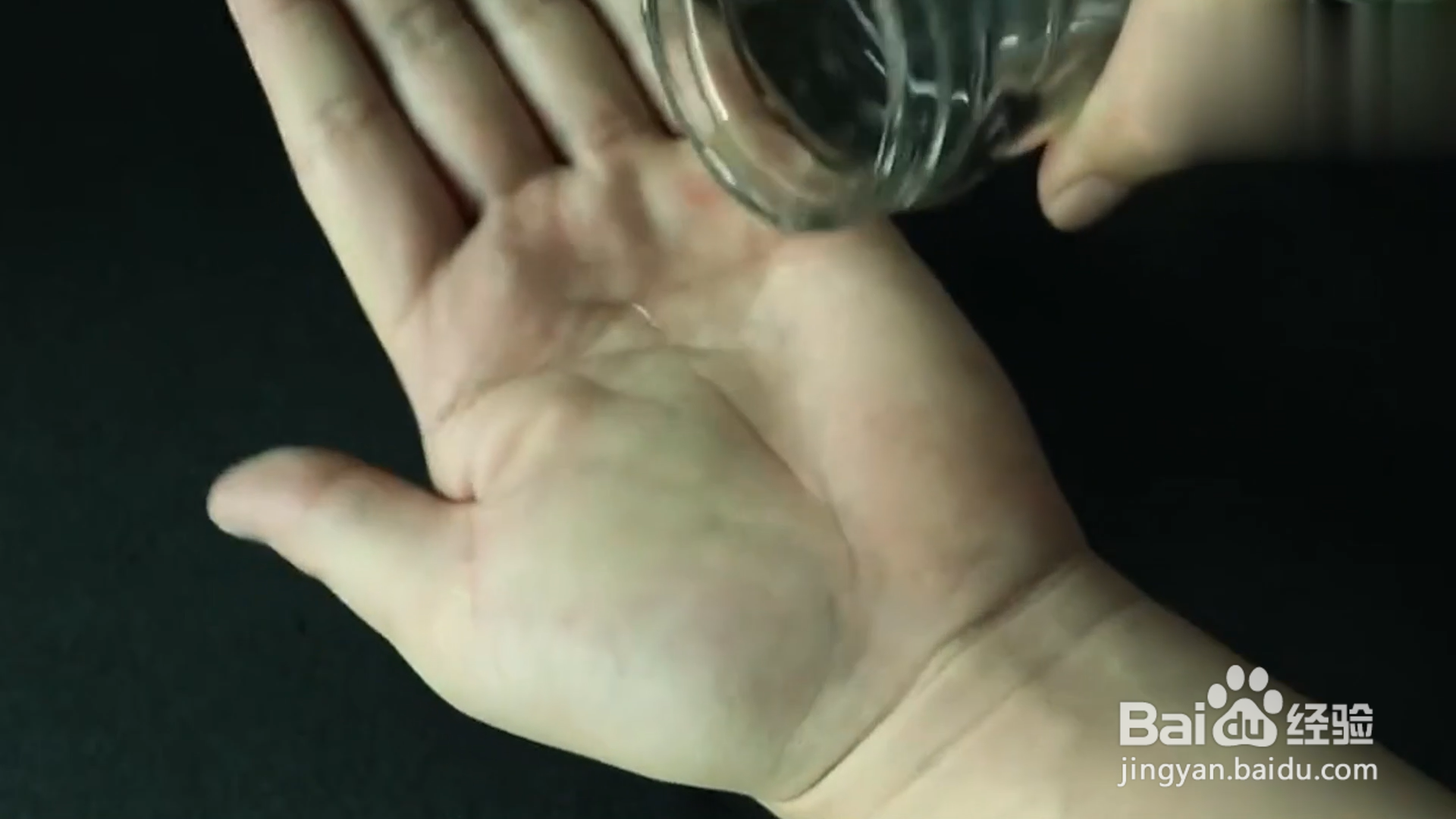 怎样辨别白酒是否醇正？