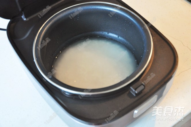 金枪鱼饭团的做法