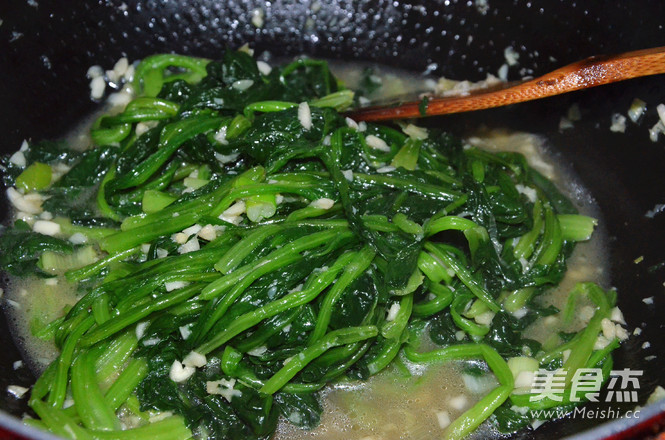 蒜蓉菠菜的做法