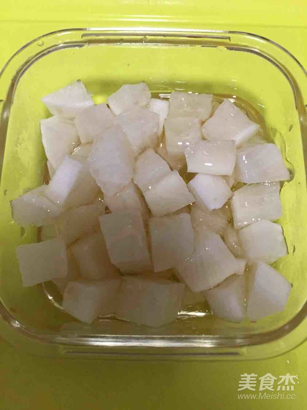 宝宝止咳神器:白萝卜蜂蜜水