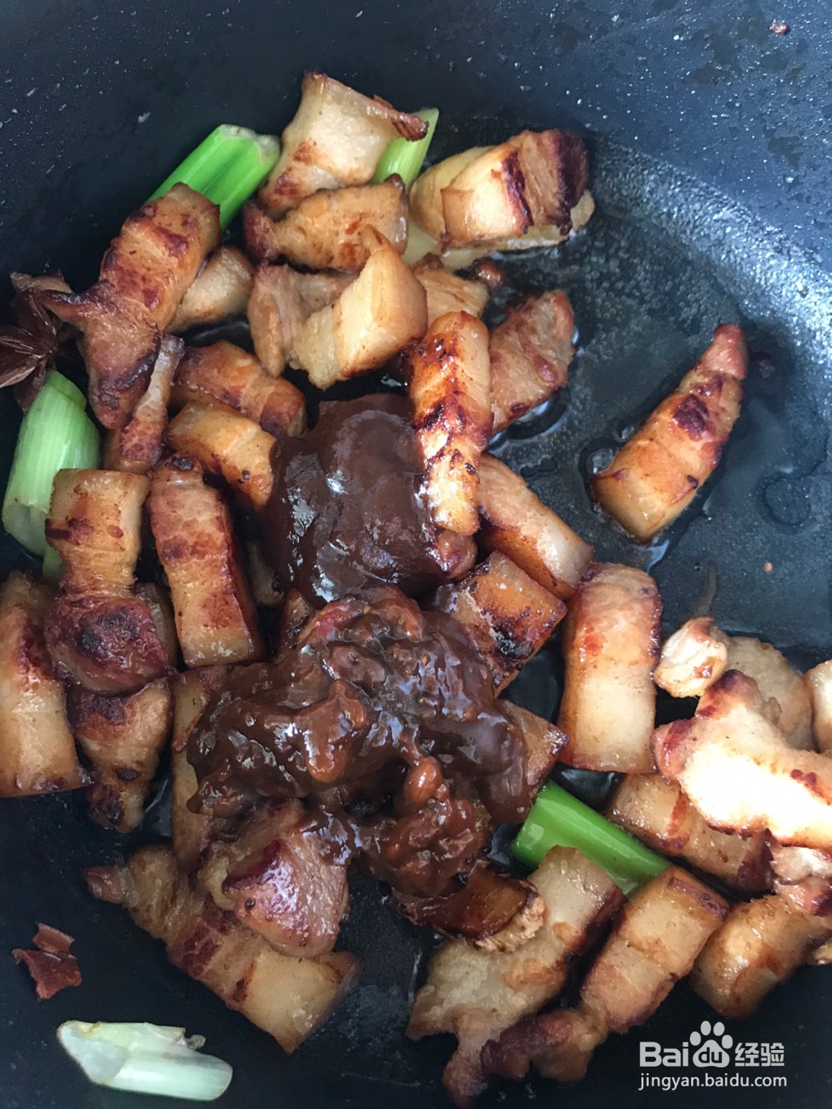 无水无油秘制卤肉饭