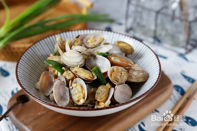 蒜香花甲的做法