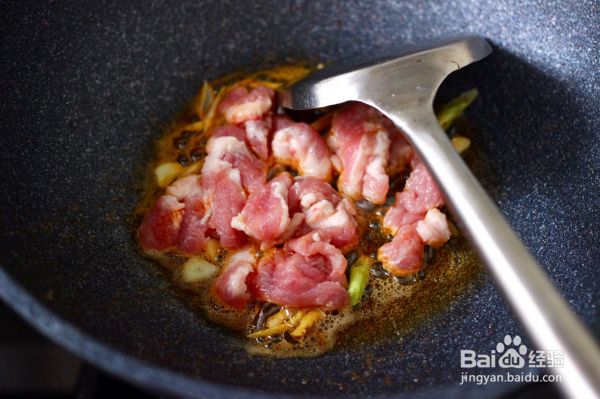 海虾肉片辣炒茄条