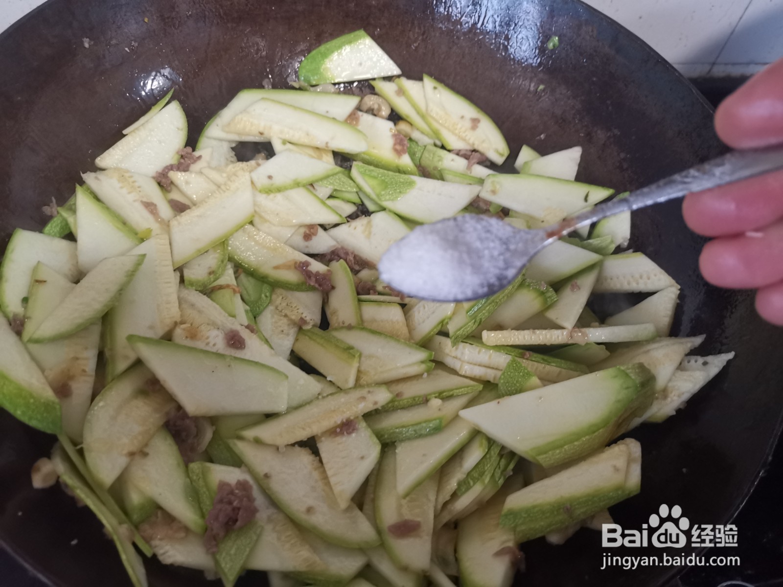 肉末蒜丁炒西葫芦