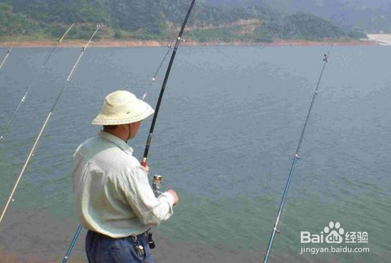 海竿抛投时为什么总是断线丢线组？