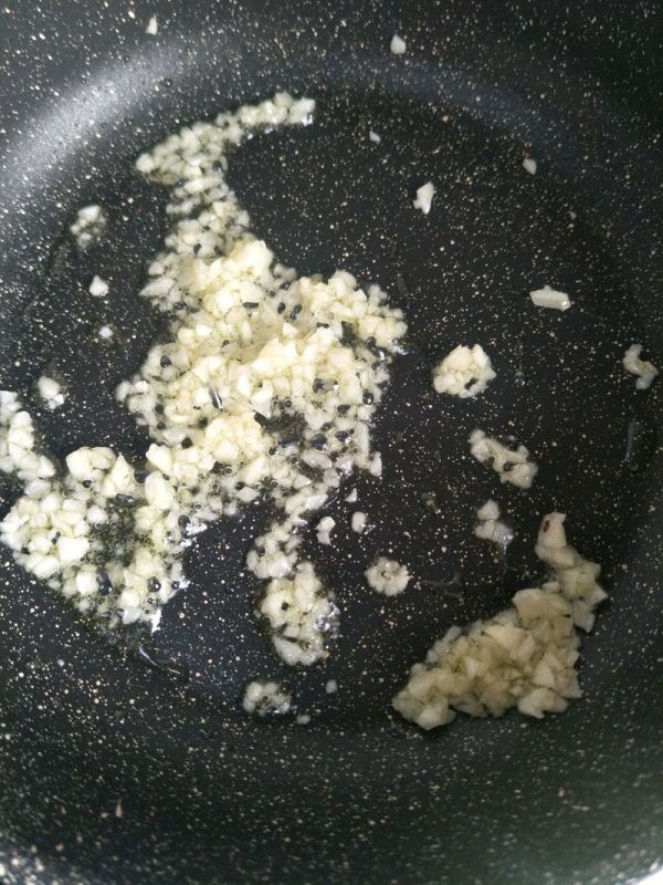 虾仁时蔬青豆泥