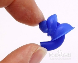 游泳耳塞怎么用?