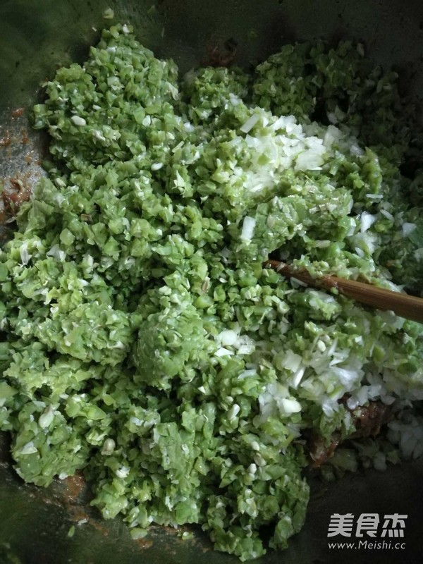 豆角猪肉馅饺子