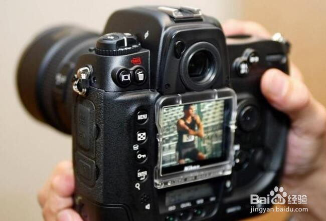 摄影爱好者该如何选择“第一支镜头”？