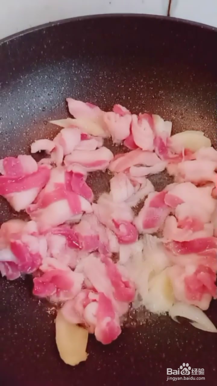 如何制作猪肉炖粉条