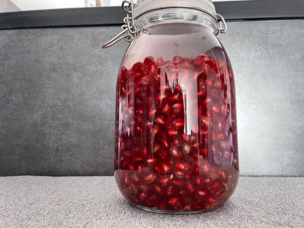 一起泡个石榴酒吧