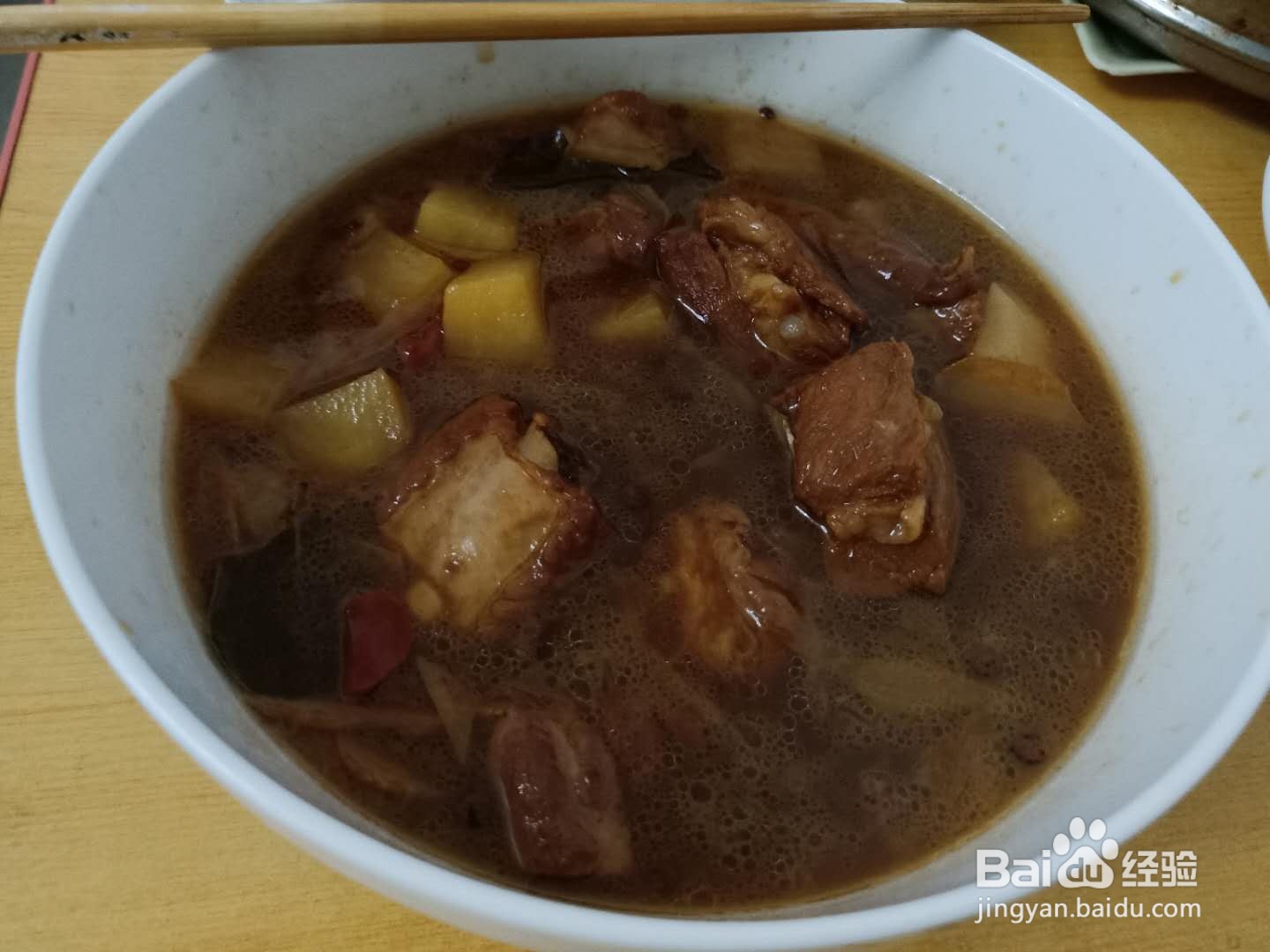 土豆炖排骨家常做法