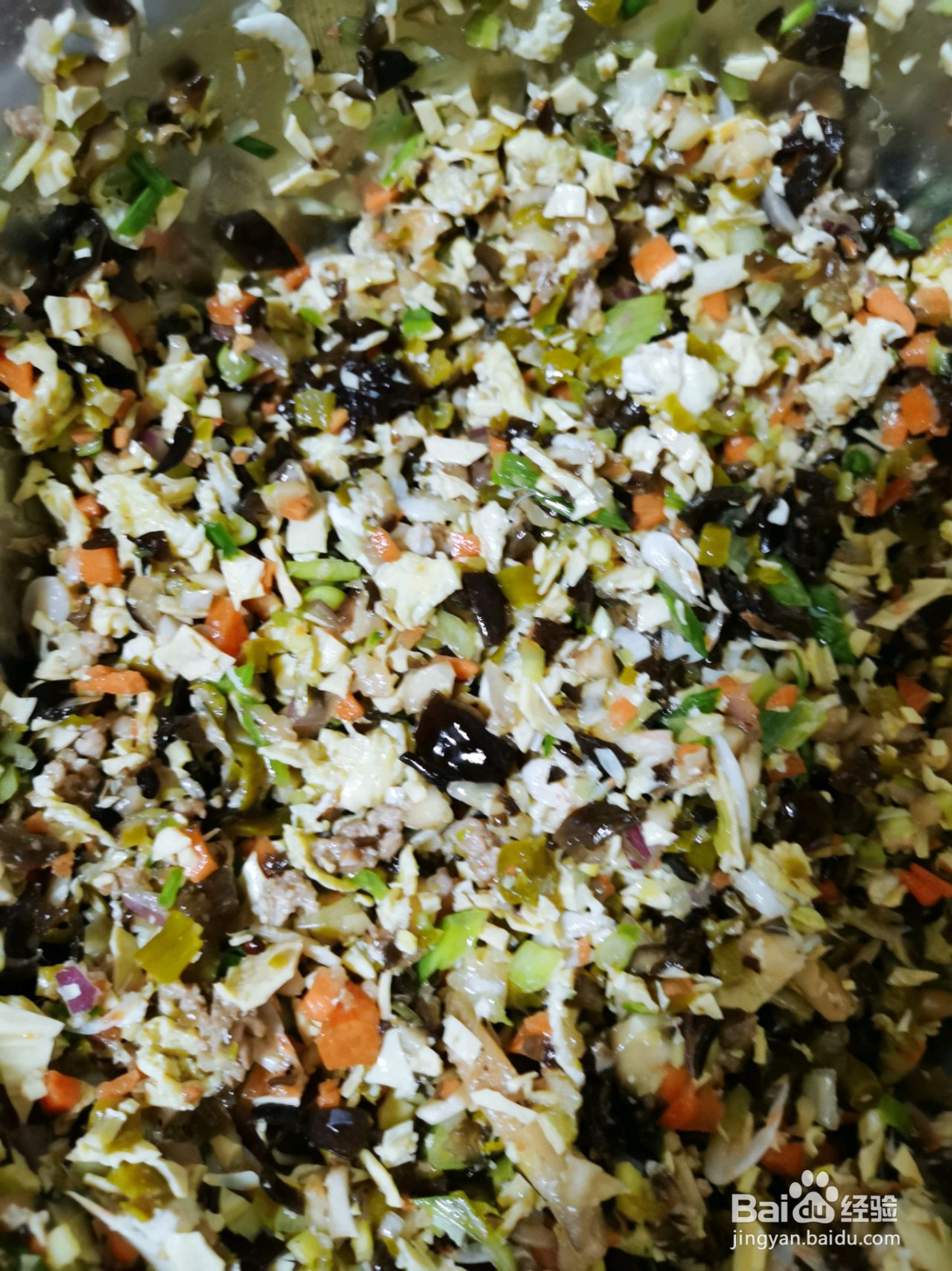 酸豆角鸡蛋包的做法