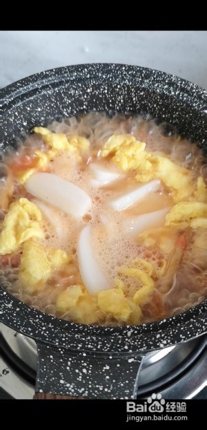 食补养生番茄鸡蛋年糕汤的做法