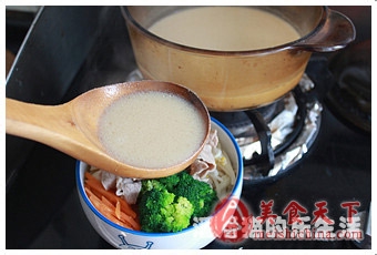 时蔬豆浆乌冬面