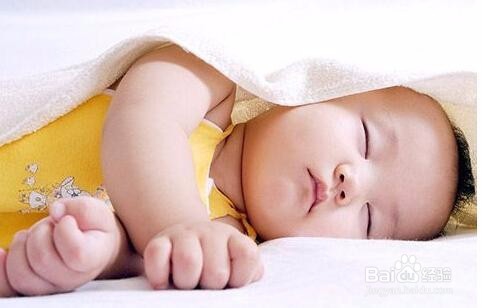 预防宝宝踢被有哪些小妙招?