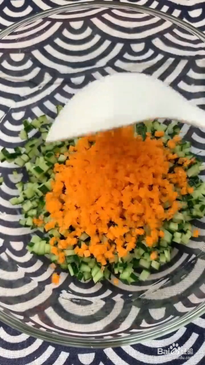 如何自制美味好吃的蔬菜馅饼