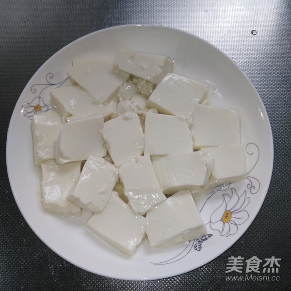 鲜嫩虾仁肉沫蒸豆腐