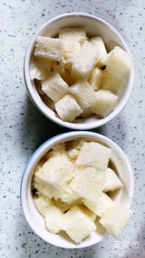 葡萄干面包布丁