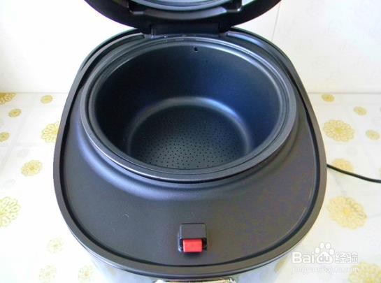 雪梨银耳盅的做法