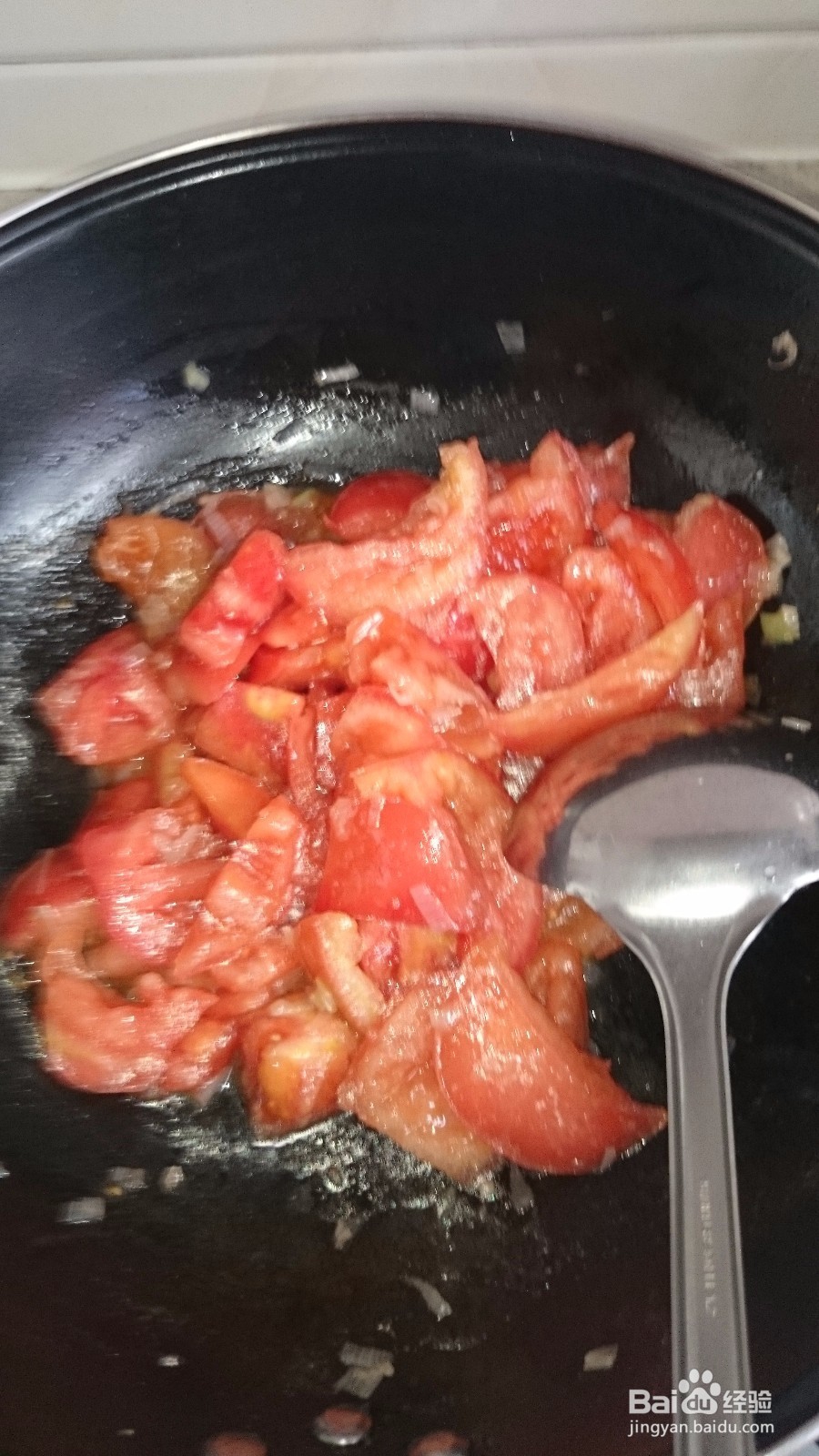 如何做出鲜味十足的西红柿鸡蛋汤