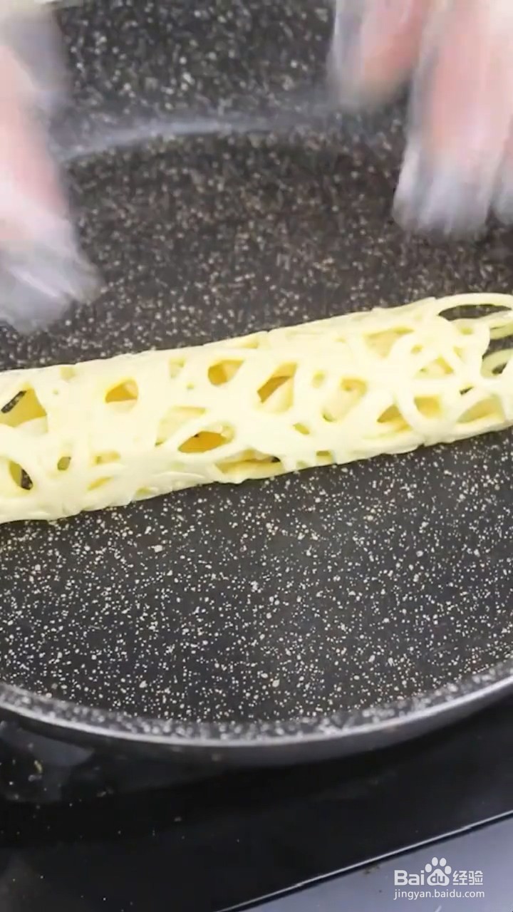 怎么做蕾丝鸡蛋卷
