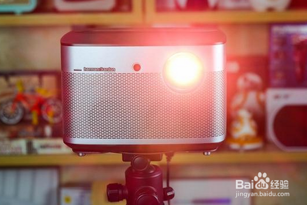 代替传统电视：极米智能投影开箱体验